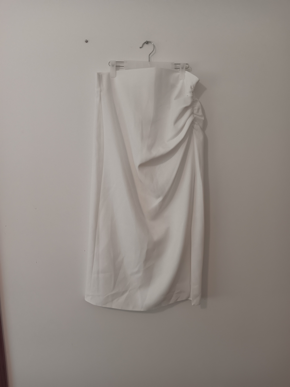 Zara White Ruched Pencil Side Slit Midi Skirt NWT Size XL Coastal - Picture 2 of 5